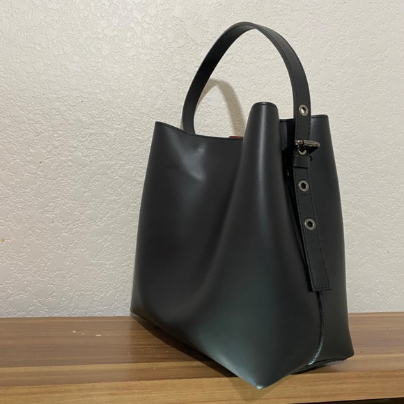 Arya Couture Firenze Hobo Bucket Bag - Picture 1 of 16